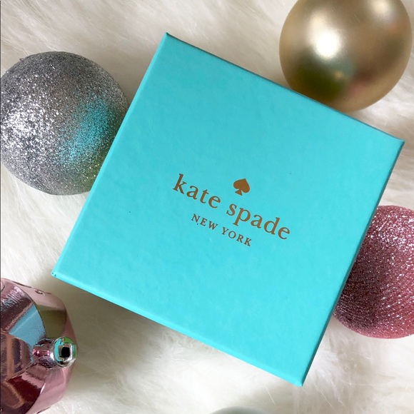 Kate Spade ♠️ NWT Faux Diamond Bow Earrings - Picture 6 of 8